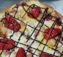 巧克力草莓披萨