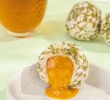 White Tea Taro Balls