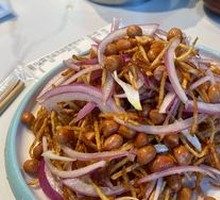 Stir-Fried Bean Sprouts with Three Threads