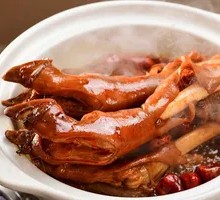 Braised Lamb Trotters