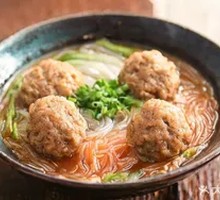 Lion Head Cabbage Noodles