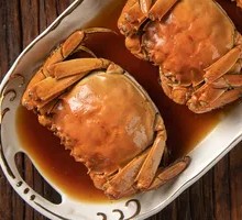 Steamed Drunk Crab with Huangjiu