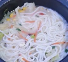Original Chicken Soup Rice Noodles
