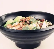 Cold Sliced Noodles with Dressing