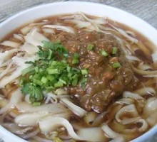 Beijing Fried Sauce Knife-Sliced Noodles