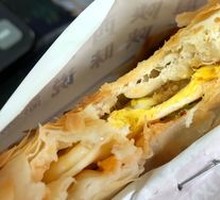 Pan-fried egg sandwich