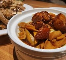 Braised Pork with Chestnuts