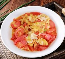 Wood Ear Egg with Tomato
