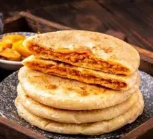 Sour Cabbage Pork Pie