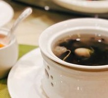 Live Sea Cucumber Soup