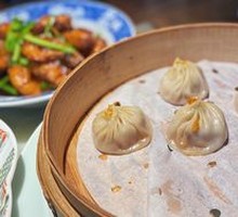 Crab Roe Steamed Bun