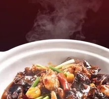 Sauce-Steamed Duck with Bullfrog
