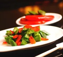 Dry-Fried Beef Rice Noodles