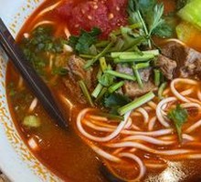 Tomato Beef Noodles