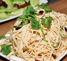 Dried Tofu Noodles