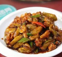 Braised Pork with Eggplant Rice Bowl