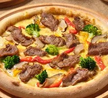 Beef Burst Black Pepper Hand-Patted Pizza