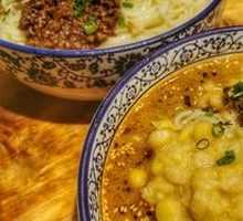 干溜豌豆杂酱面