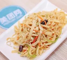Cold-mixed dried tofu strips