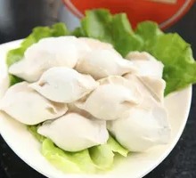 Green Pepper and Pork Dumplings