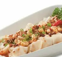 Spicy Sichuan Dumplings with Signature Sauce