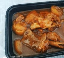 Stewed Chicken with Brown Sauce