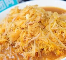 Sour Cabbage Noodles