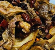 Spicy Stir-Fried Donkey Intestine