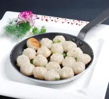 Thumb-shaped Pan-fried Buns