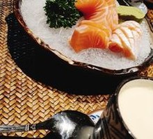 Salmon Sashimi
