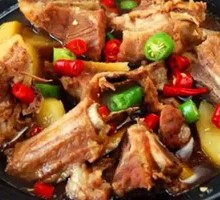 Braised Pork Ribs in Yellow Sauce