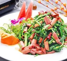 Sea Cucumber Stir-Fried with Leeks