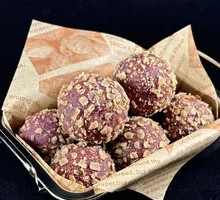 Oatmeal Purple Sweet Potato Balls
