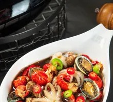 Mixed Seafood in Spicy Sauce