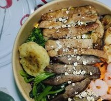 Chicken and Beef Grain Bowl