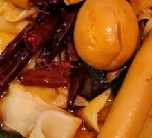 Broad Noodles with Sauce