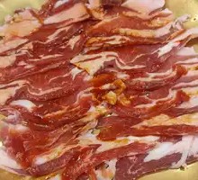 Hand-Cut Fresh Lamb Ribs