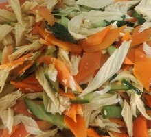 Cold-Mixed Bamboo Shoots with Cucumber