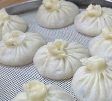 Three-Flavor Soup Dumplings