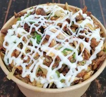 Grilled Meat Salad Rice Bowl