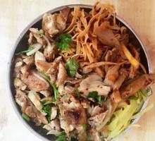 Dried Tofu Shreds with Potato and Mushrooms