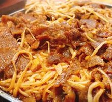 Stone Plate Beef with Enoki Mushrooms