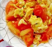Scrambled Eggs with Tomatoes