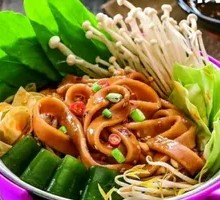 Paper-Wrapped Scallops with Sweet Potato Noodles