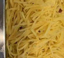 Tree Pepper Potato Shreds