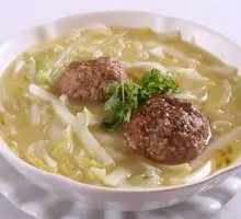 Spareribs Braised with Pickled Cabbage and Vermicelli