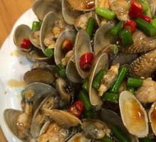 Spicy Braised Clams