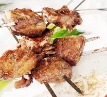 Clean Lamb Shank