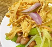 Dried Tofu Noodles