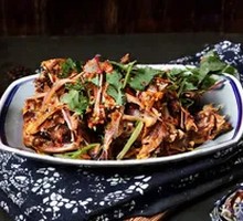 Mao-style Chicken Frame Salad